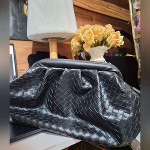 Glam Girl Fashion Black Woven Clutch